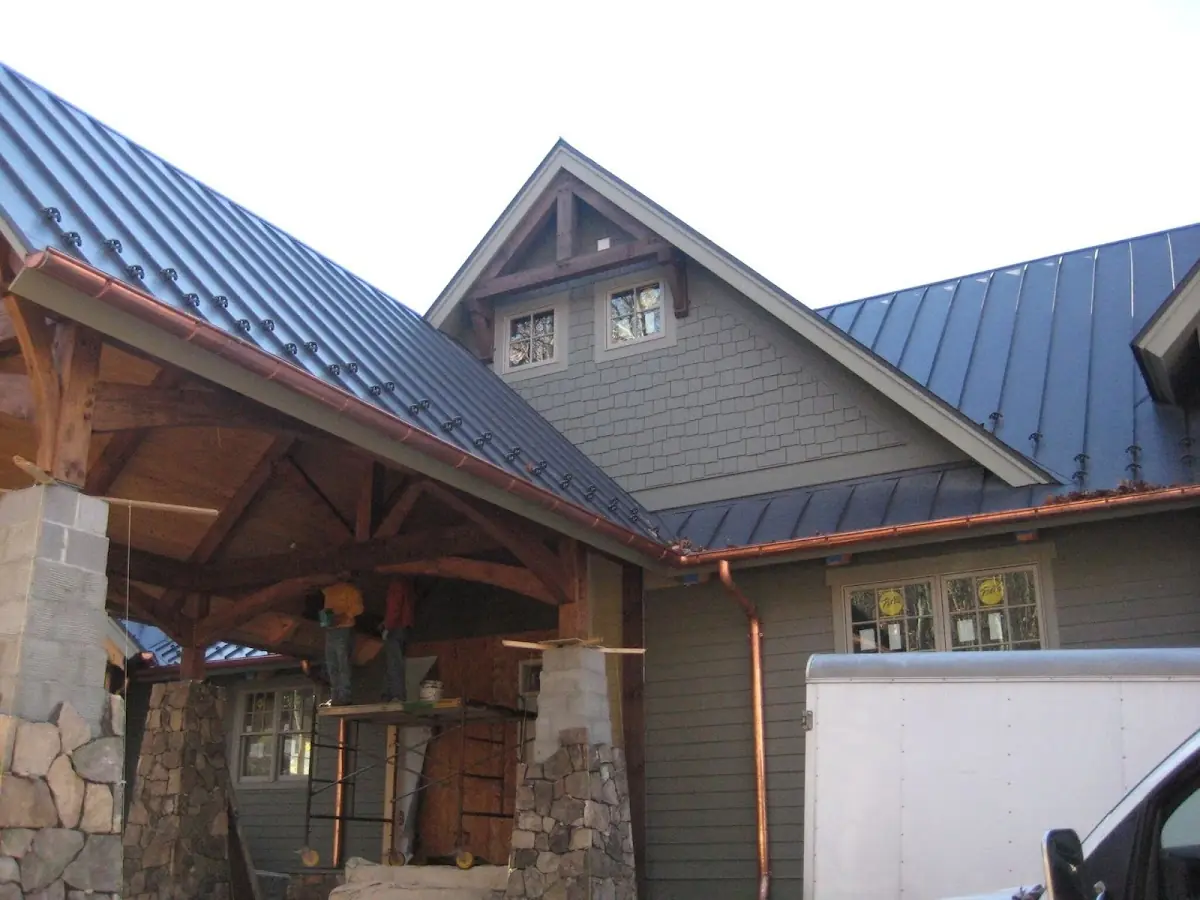 Craftsman Roofing team delivering quality roofing work in White City